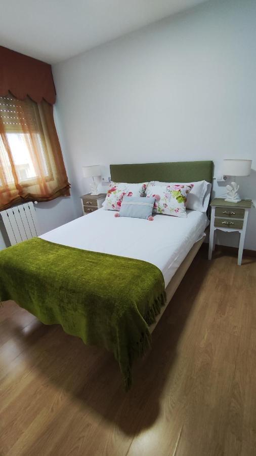 Apartamento Rio Sar Garaje Incluido Santiago de Compostela Dış mekan fotoğraf